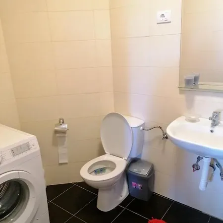 Domacinstvo Pajovic 度假居 上米拉诺瓦茨