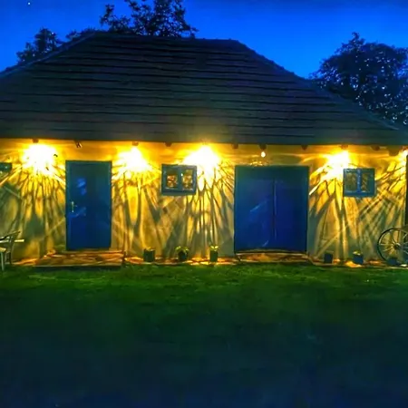 Vikendica Domacinstvo Pajovic *