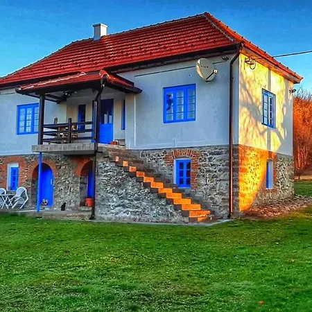 Domacinstvo Pajovic * Gornji Milanovac