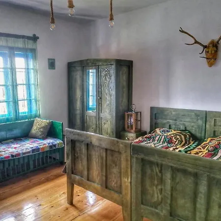 度假居 Domacinstvo Pajovic *