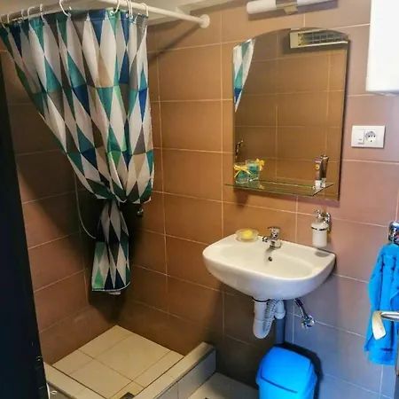 Vikendica Domacinstvo Pajovic *