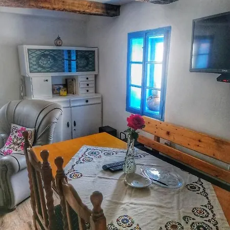 Domacinstvo Pajovic Vikendica Gornji Milanovac