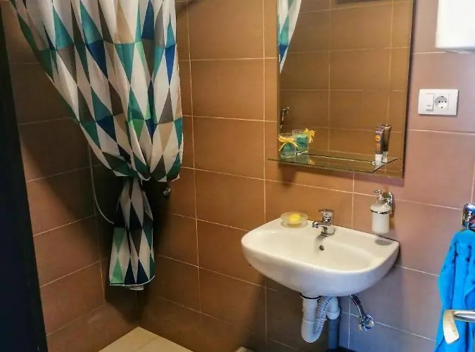 Case de vacanță Domacinstvo Pajovic *